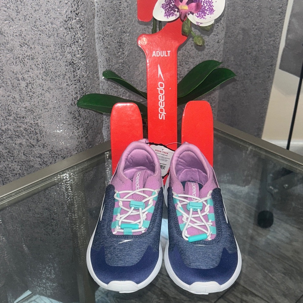 SPEEDO Women’s Aqua Trek Shoes NWT